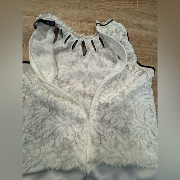 White Lace Sleeveless Top with Black Trim - Picture 5 of 10